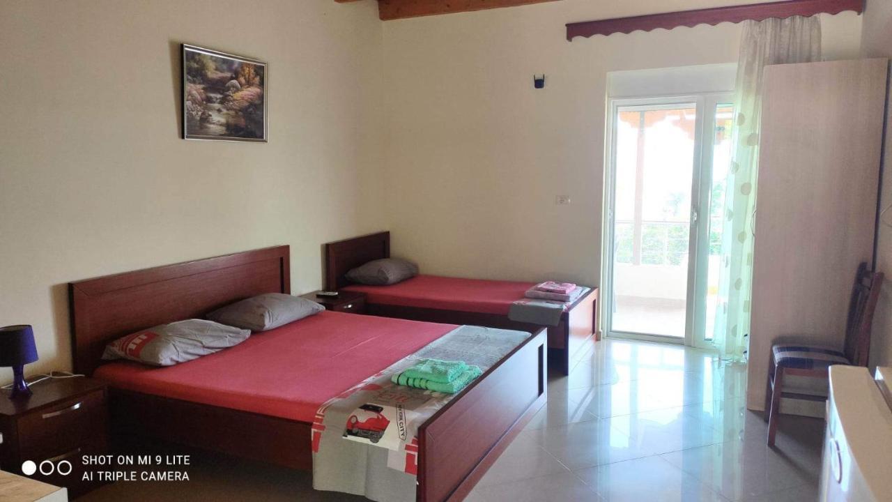 Vasil Rooms Lukovë Exterior foto