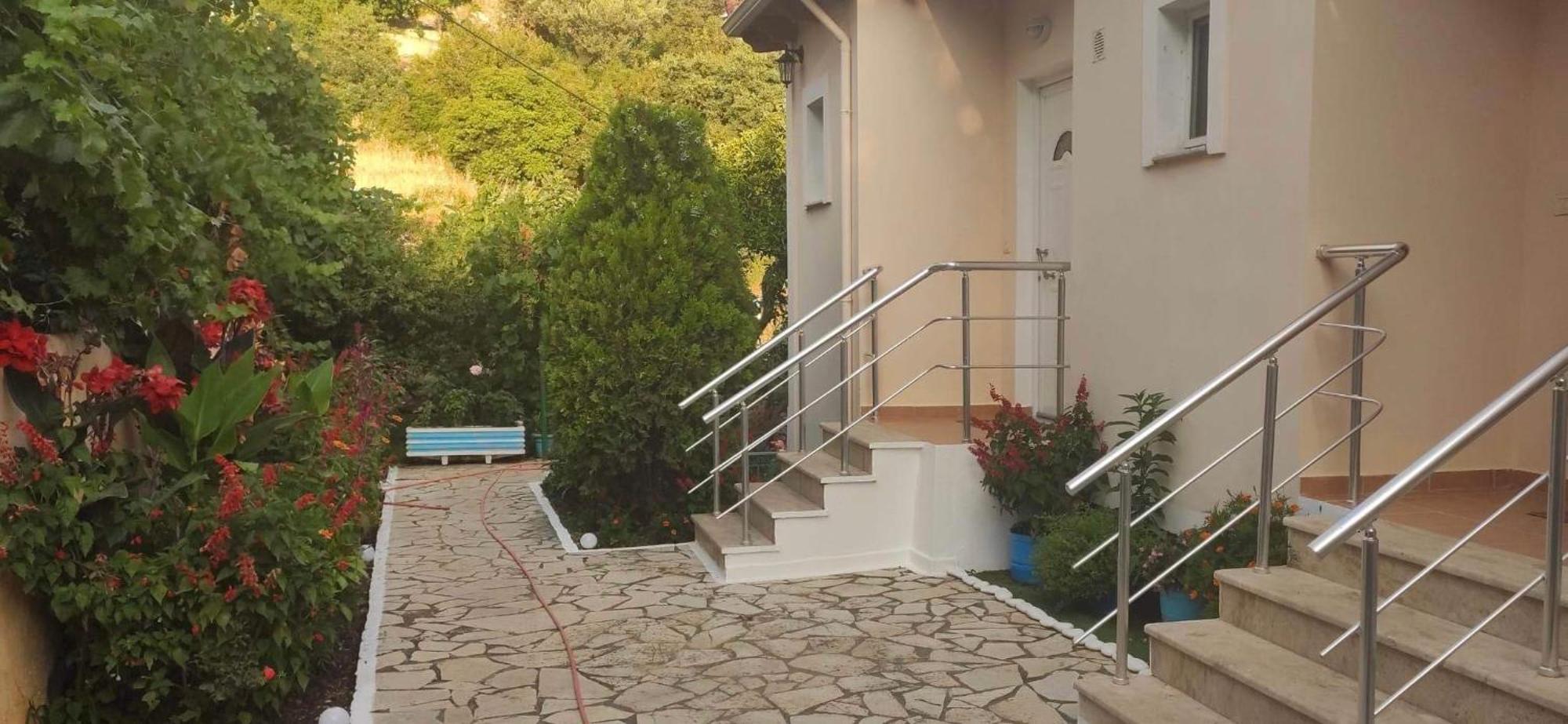 Vasil Rooms Lukovë Exterior foto