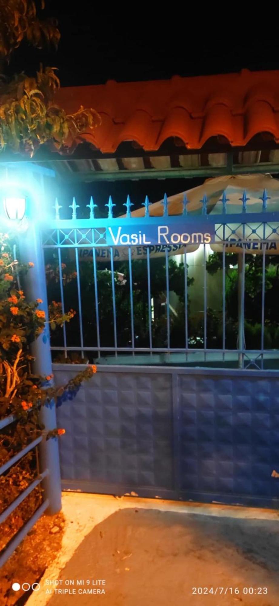 Vasil Rooms Lukovë Exterior foto